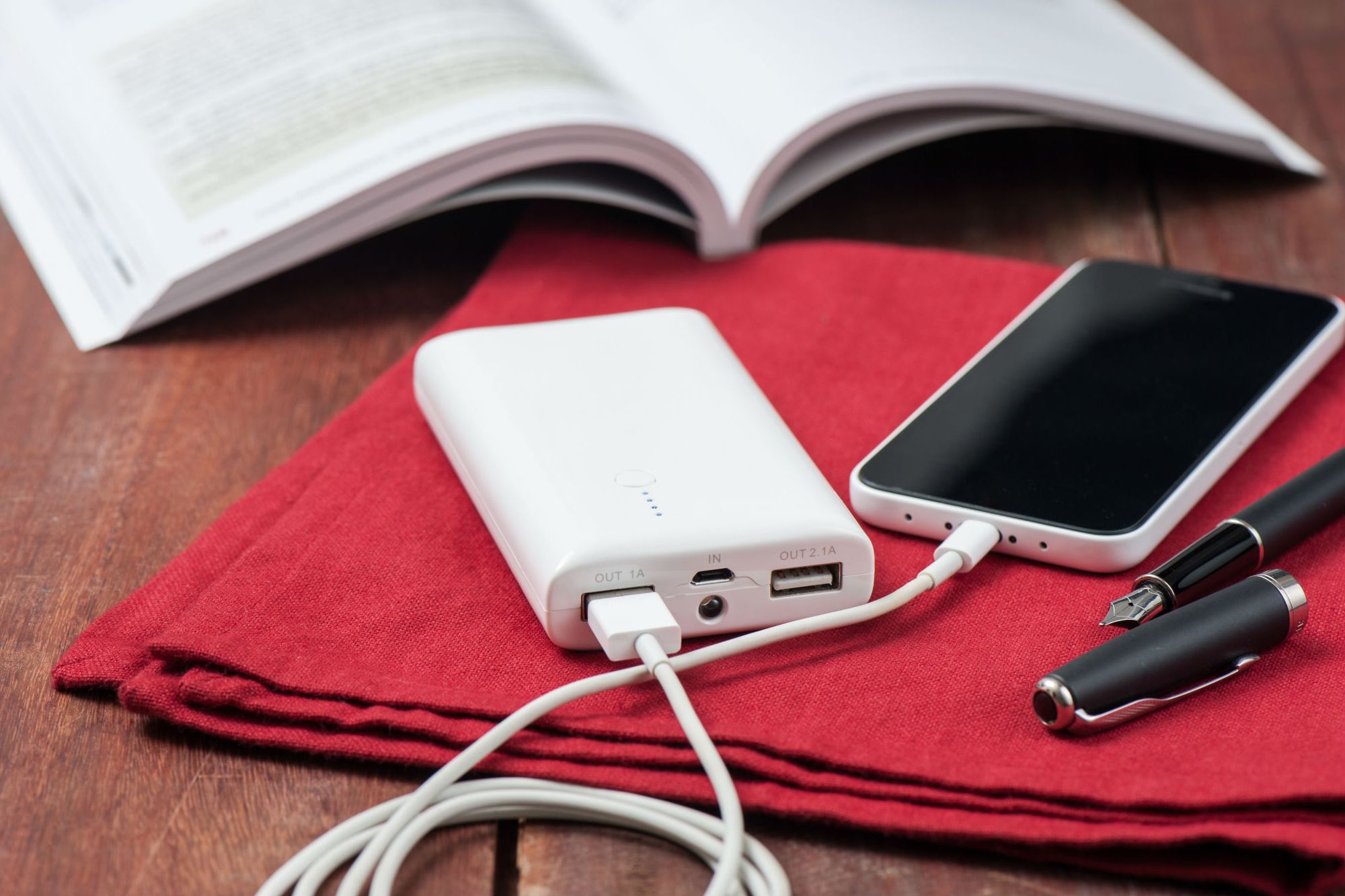 повербанк большой мощности. аккумулятор carcam power bank t5. повербанк для айфона. Power bank narxi. Power bank сток.