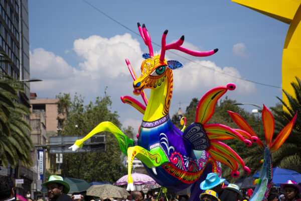 Del Zócalo al Ángel: cientos de colores tomarán las calles con el Desfile de Alebrijes