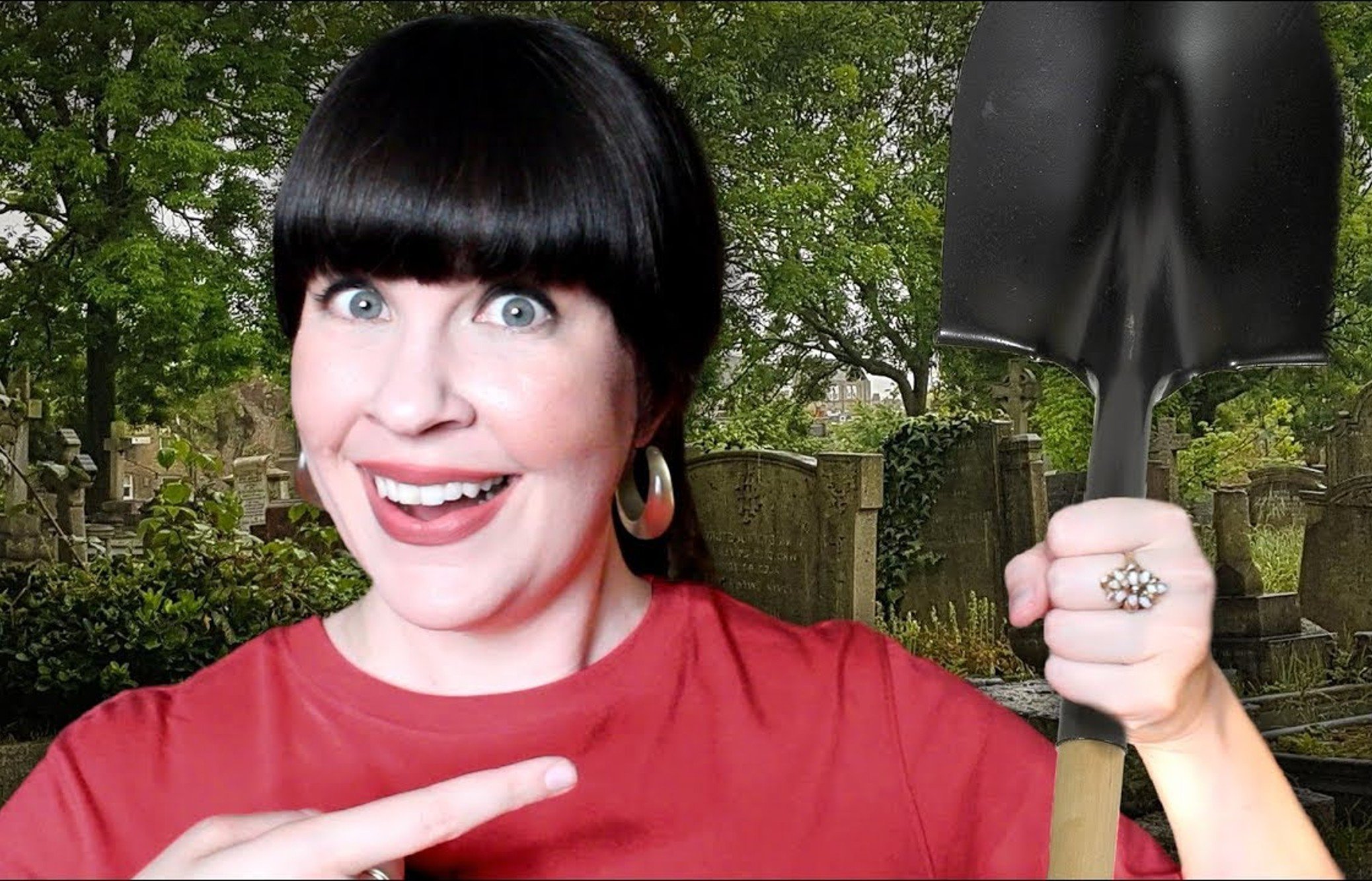 Ask a Mortician es una influencer que encontró un negocio ético y sostenible con la muerte.