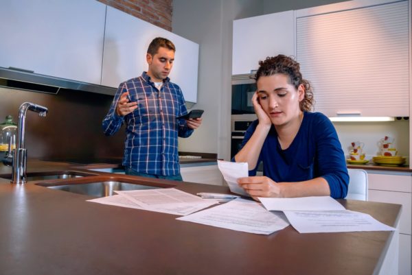 ¿Endeudado hasta el cuello? Es posible armar un fondo de emergencias y te decimos cómo