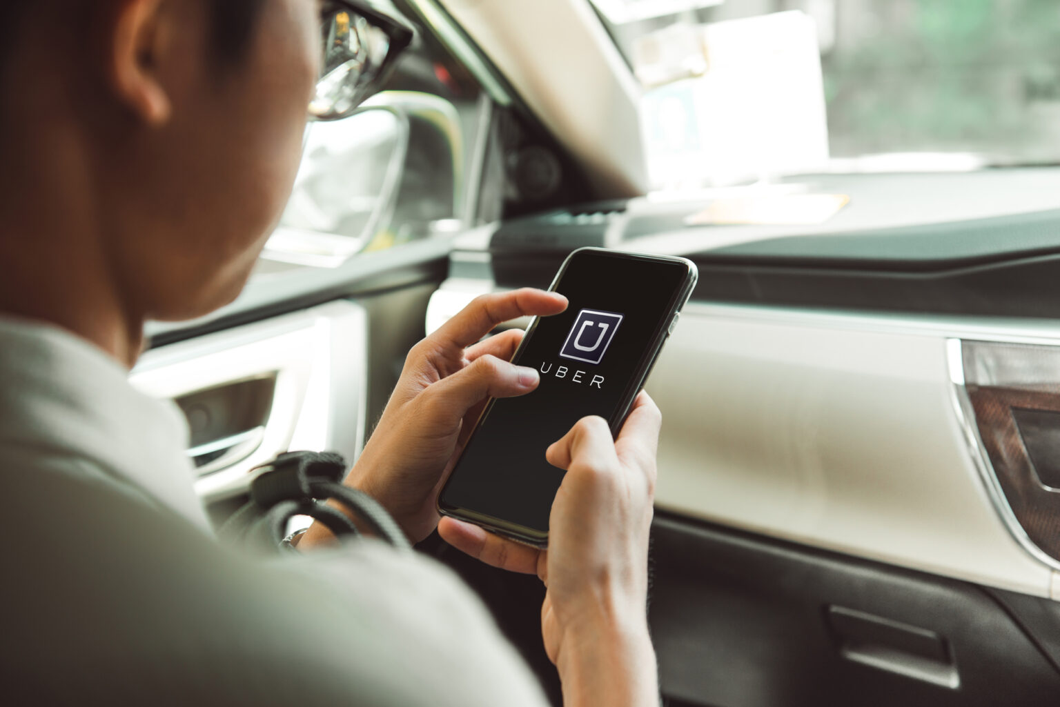 ¿Subirte a un Uber sin conductor? La plataforma ofrecerá viajes en ...