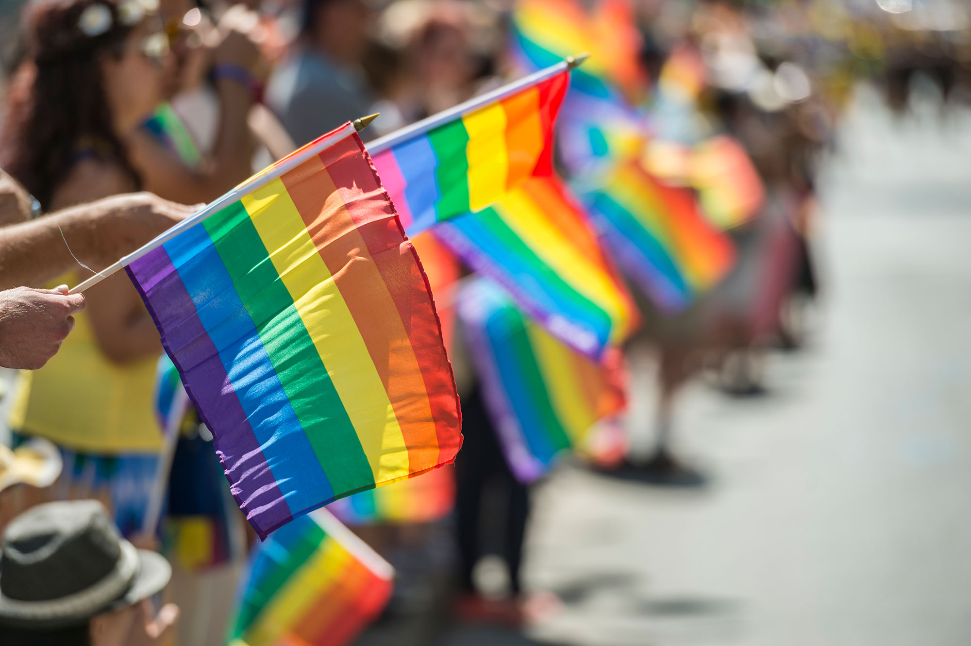 ¿Cómo una marca se puede unir al mes del orgullo LGBT+ sin caer en el rainbow washing?