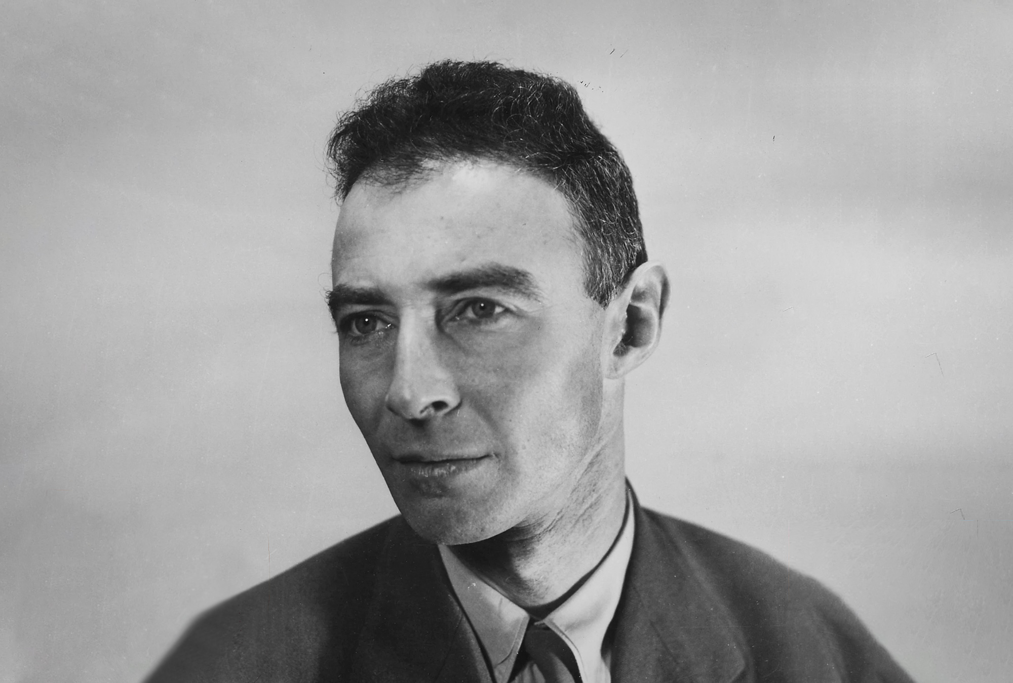 Julius Robert Oppenheimer.