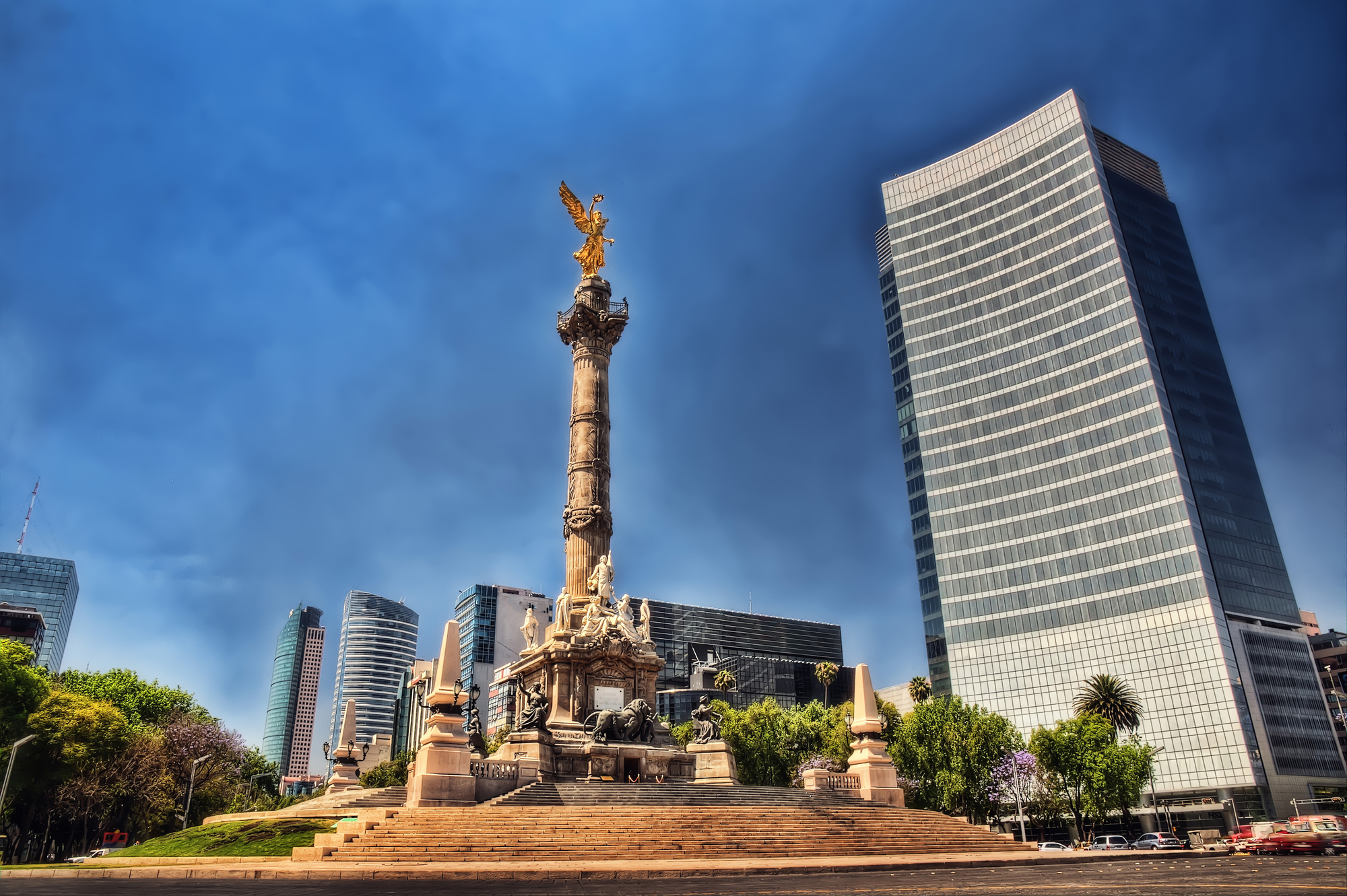 México está siendo impulsando por el turismo de negocios.