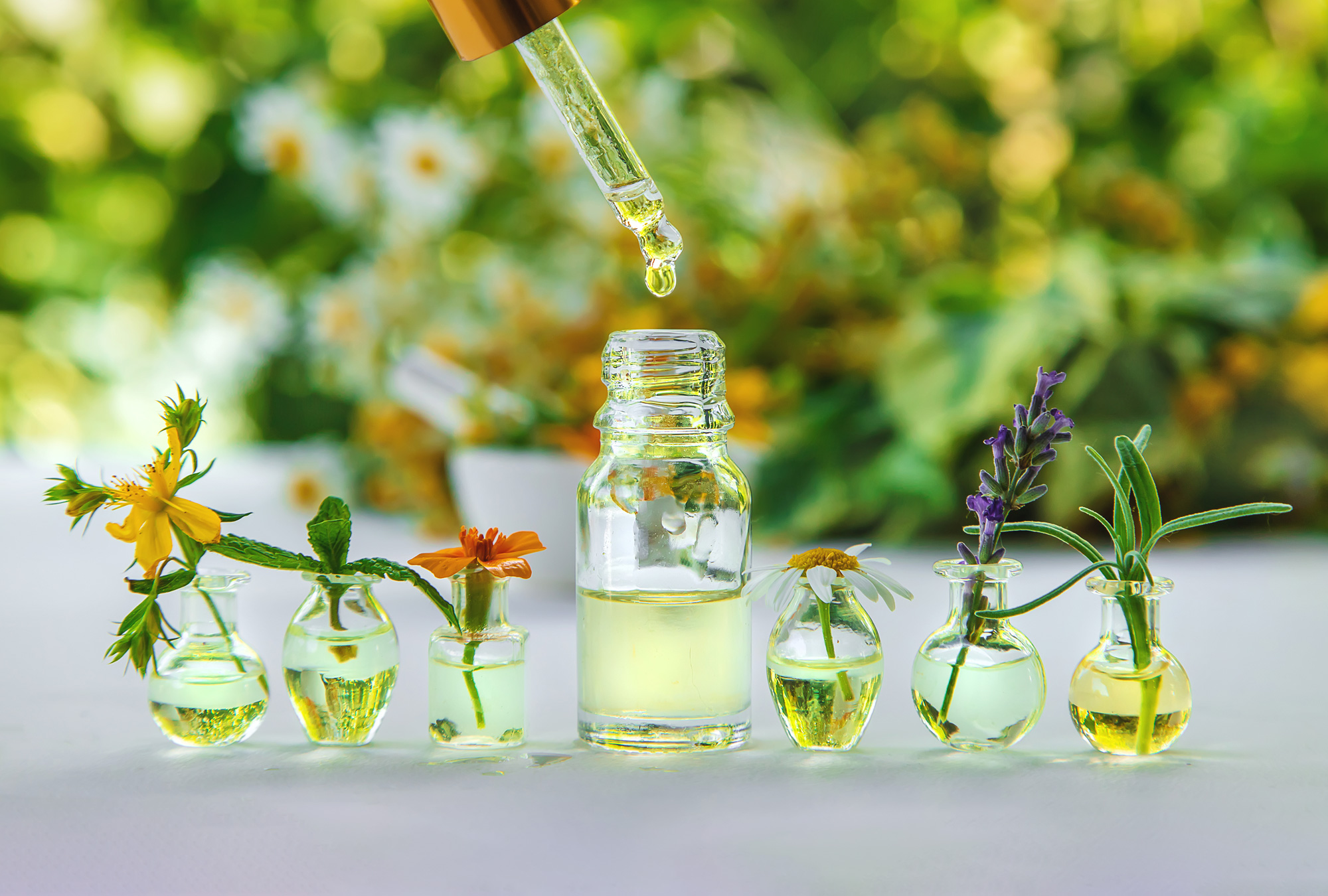 Aromaterapia: 7 aceites que te ayudarán a mejorar en tu trabajo -  Emprendedor, image size:2000x1350