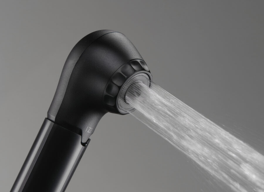 Cabezal de ducha de Gjosa / Imagen: Cortesía L'Oréal