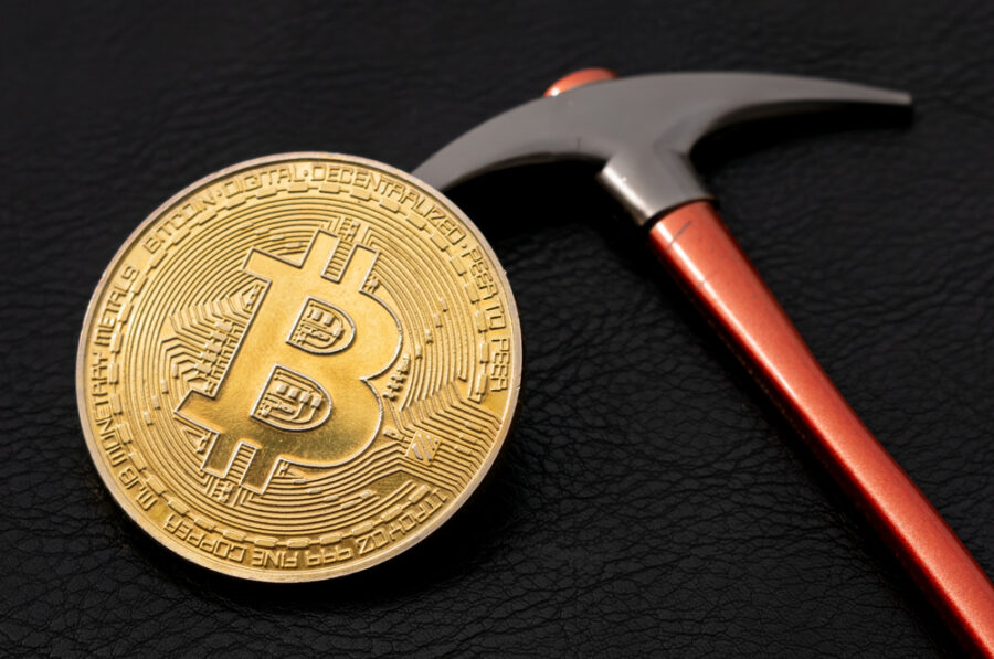 La rentabilidad de la minería de Bitcoin se verá afectada / Imagen: Depositphotos.com