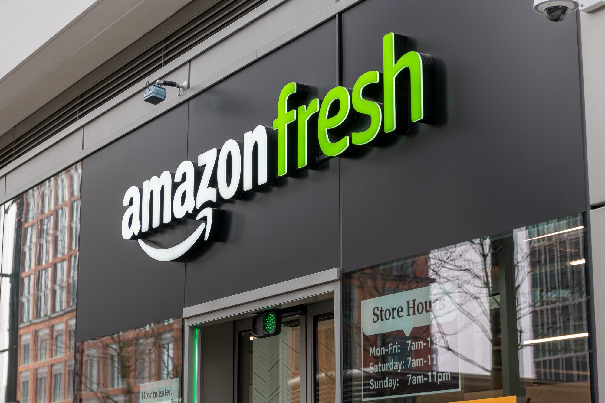 La primera tienda Amazon Fresh abrió sus puertas en 2021.