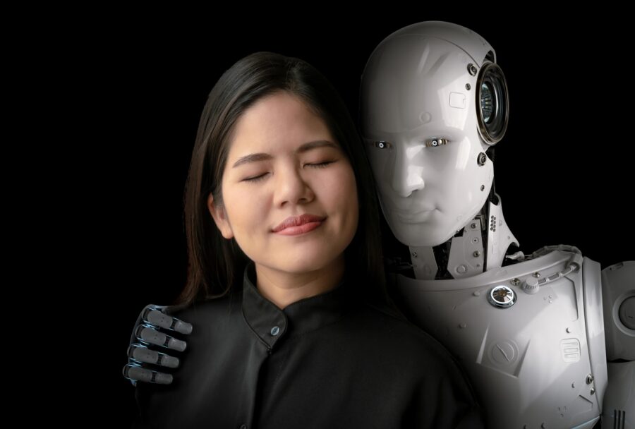 ¿Tendrías una pareja virtual?