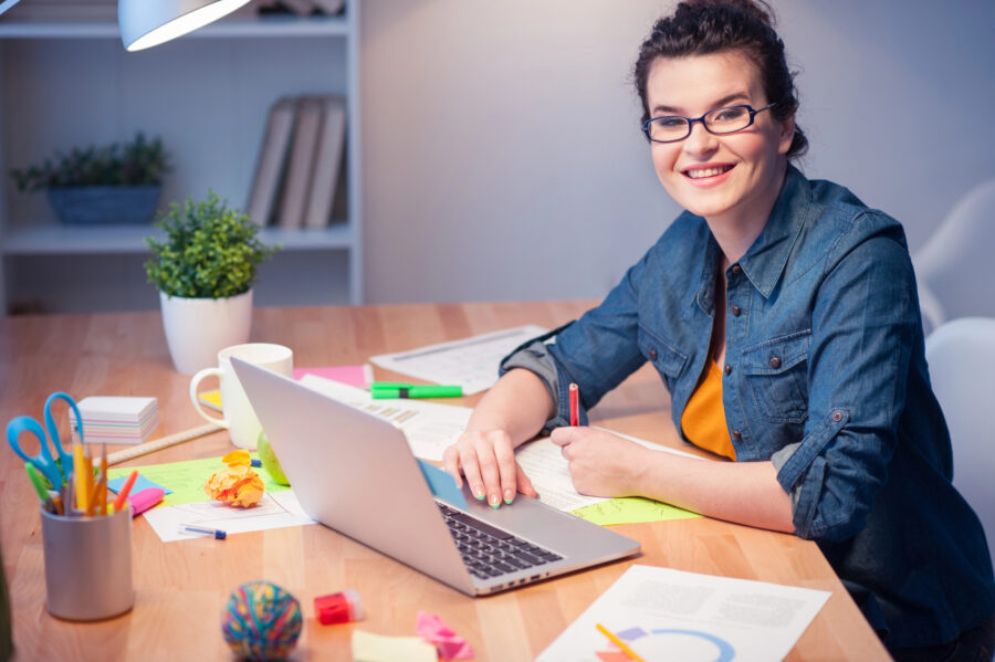 Las 10 mejores herramientas de IA para facilitar todo tu trabajo ...