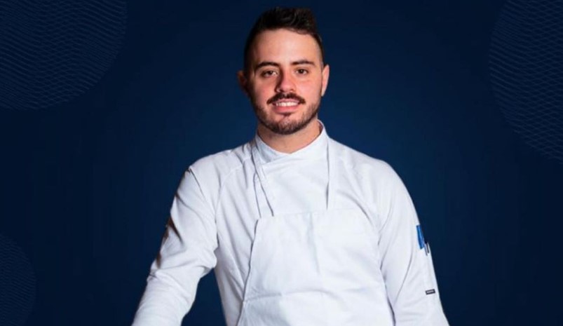 Rafael Covarrubias con Hexagon | Imagen: Hexagon vía Instagram.