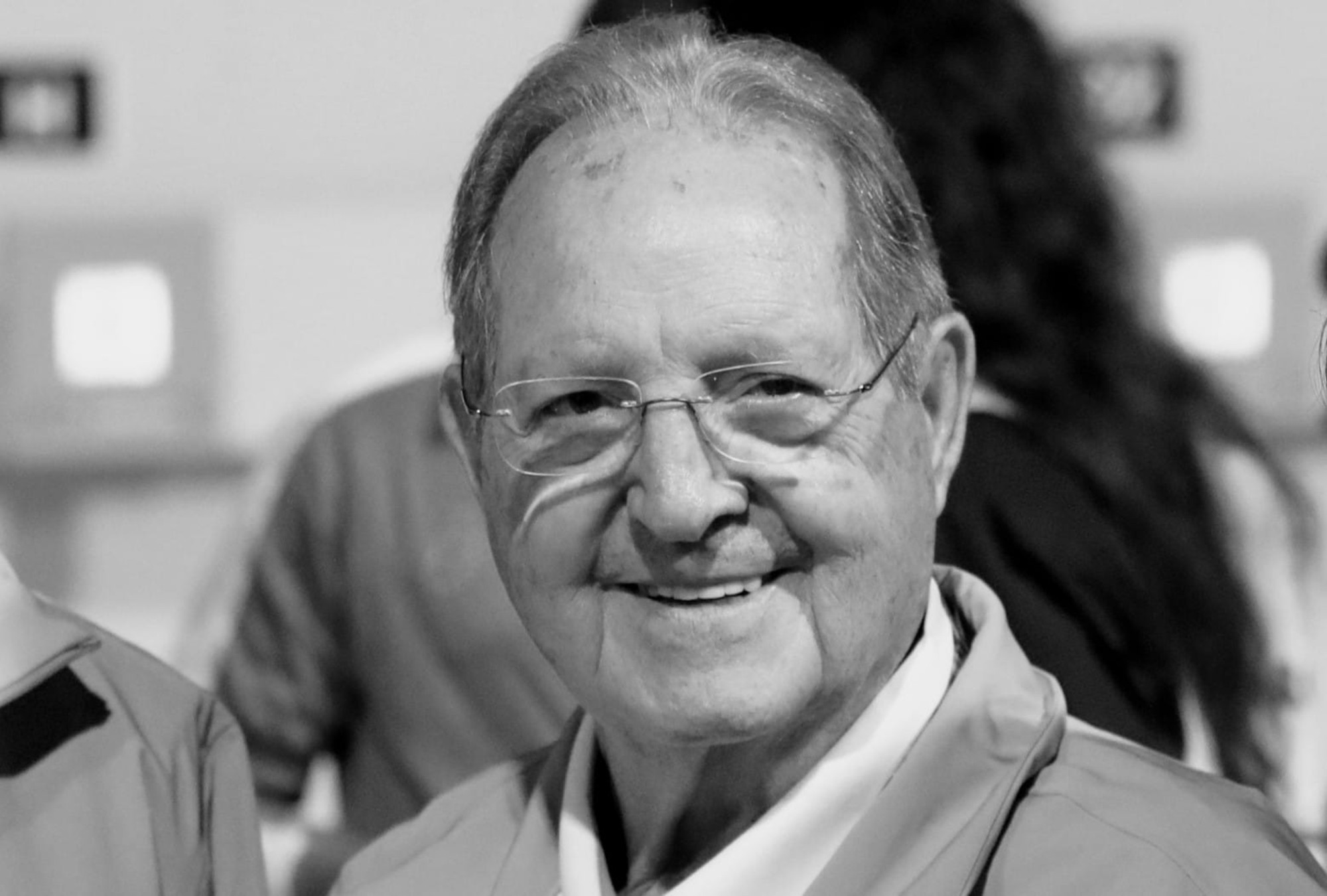 Olegario Vázquez Raña.