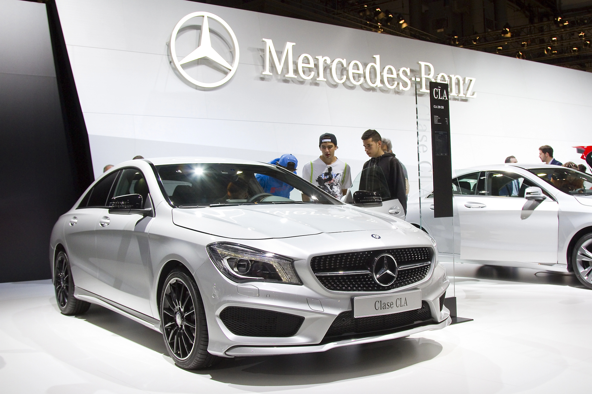 Rediscover Mercedes-Benz: la nueva forma de comprar un auto de lujo.