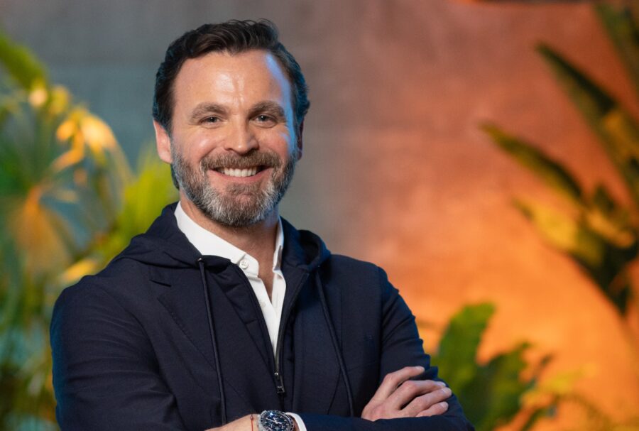 Mauricio Schwartzmann, líder de Mastercard en México, se une al panel de inversores para impulsar startups con enfoque fintech | Imagen: Shark Tank | Sony Channel