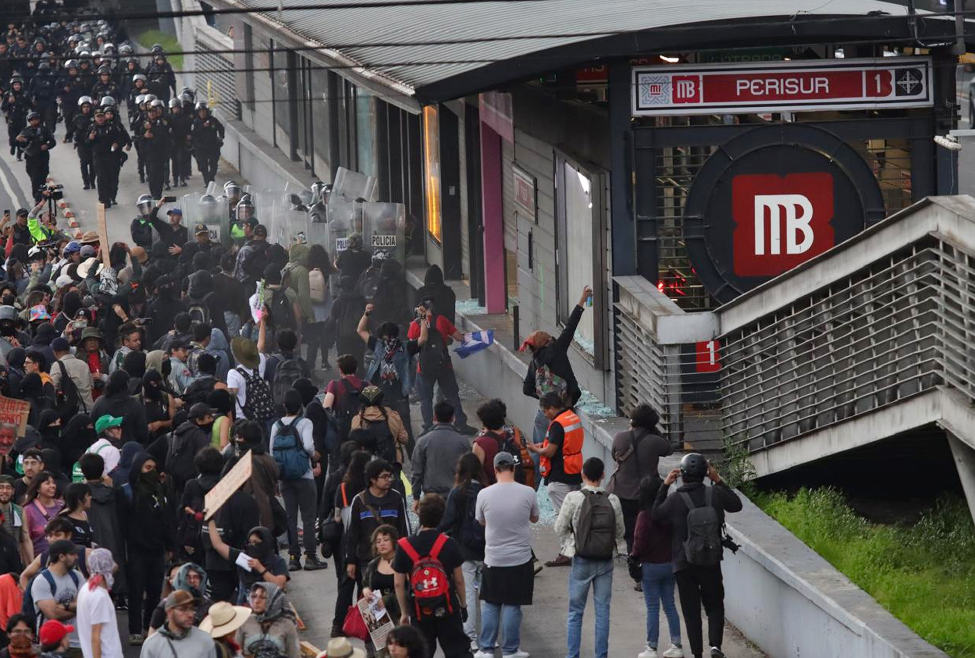 Segunda marcha contra la gentrificación en la CDMX