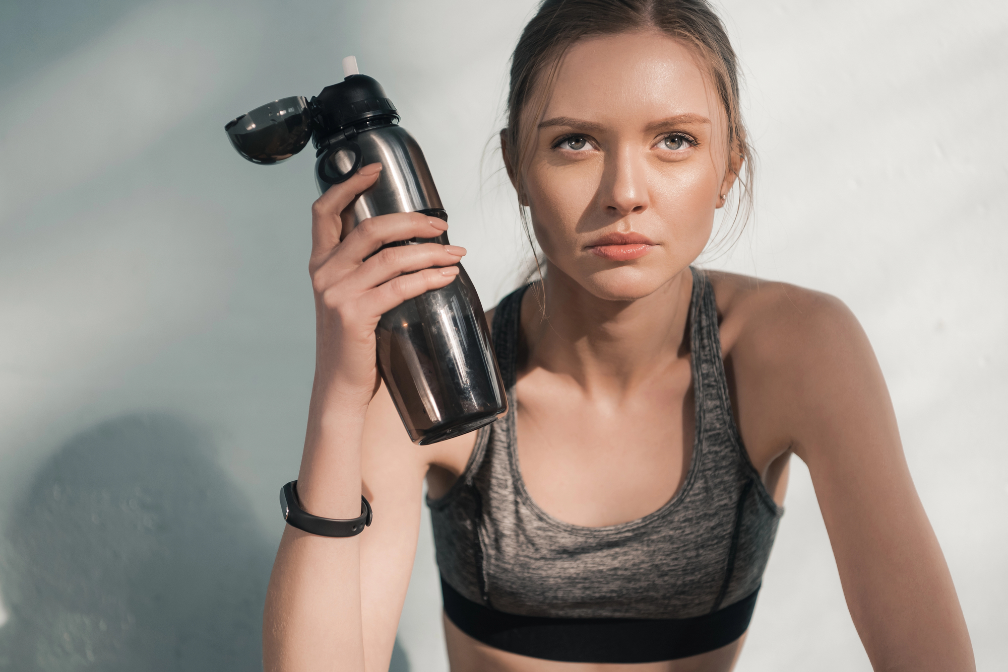 ¿Estás lavando tu botella de agua lo suficiente?