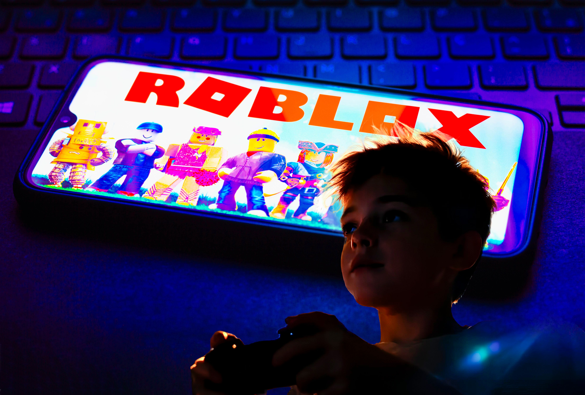 Roblox enfrenta demandas por protección infantil.