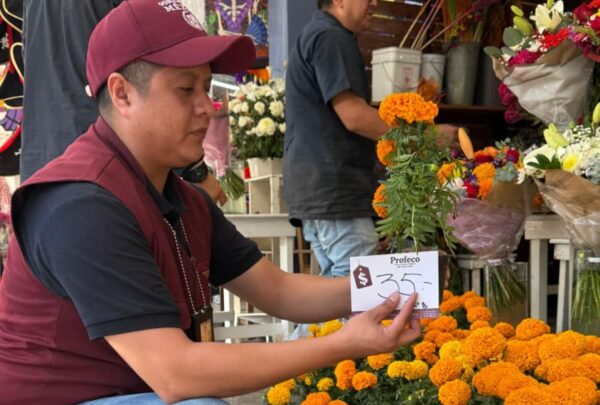 Veladoras, flores y pan de muerto bajo lupa: Profeco intensifica su vigilancia
