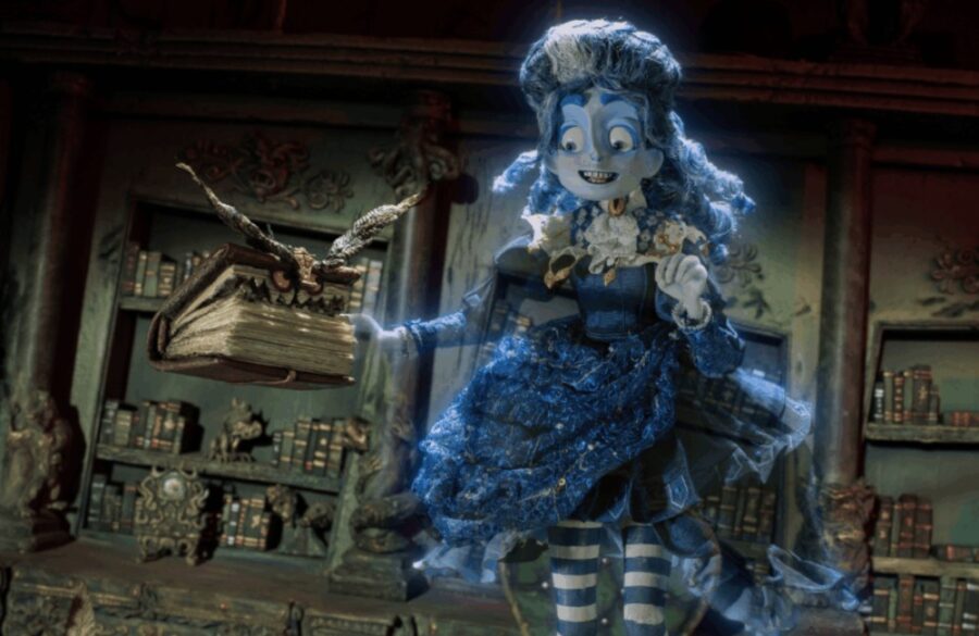 Frankelda en un fotograma de la película, una escritora del siglo XIX que enfrenta sus monstruos | Imagen: Cinema Fantasma