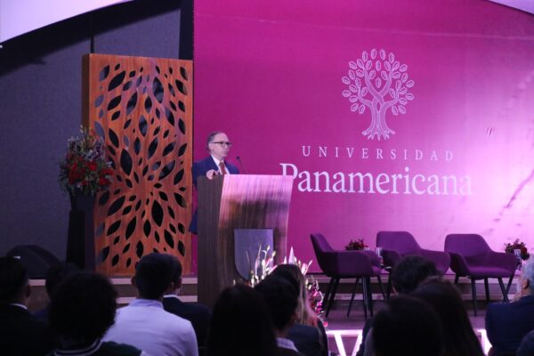 México necesita emprendedores con propósito: rector de la UP