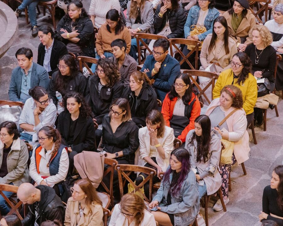 El emprendimiento que impulsa a las mujeres a conquistar la tecnología | Imagen: Cortesía