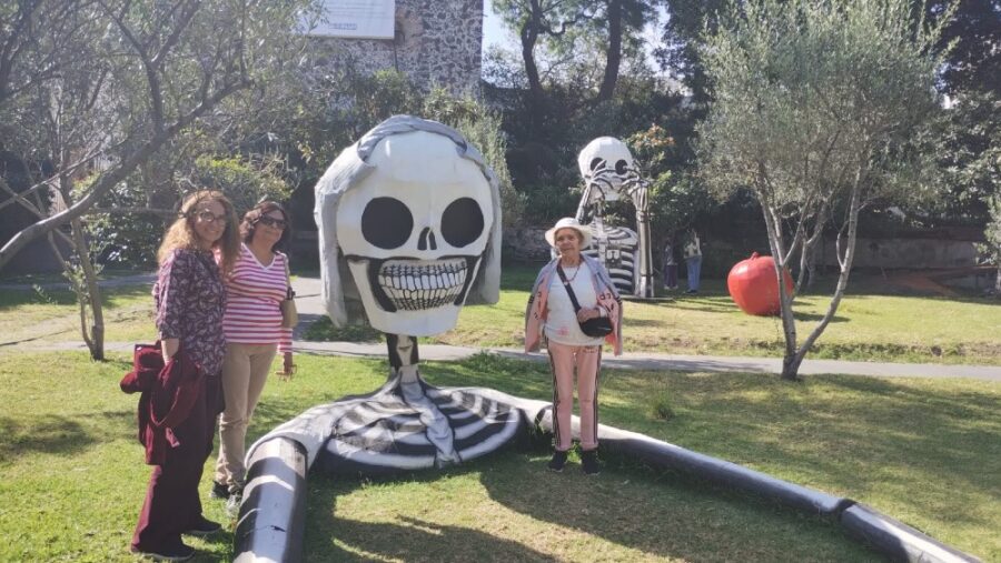 Entre flores, leyendas y cempasúchil: San Ángel rinde homenaje a los muertos | Imagen: Cortesía