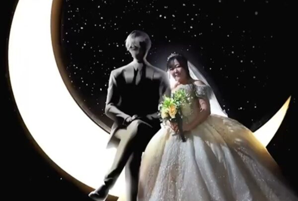 Mujer se casa con una IA: La boda de Yurina Noguchi y su esposo de ChatGPT (VIDEO)