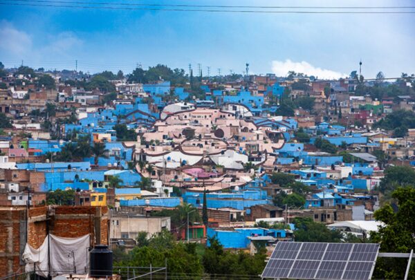 ¿Qué son las Simicolonias? El proyecto social del Dr. Simi que transforma comunidades vulnerables