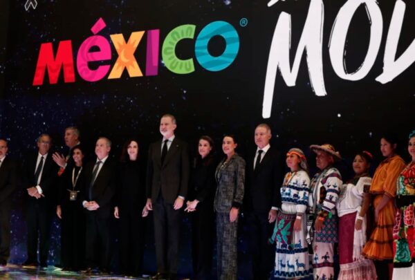 México brilla en FITUR: los reyes de España visitan su pabellón