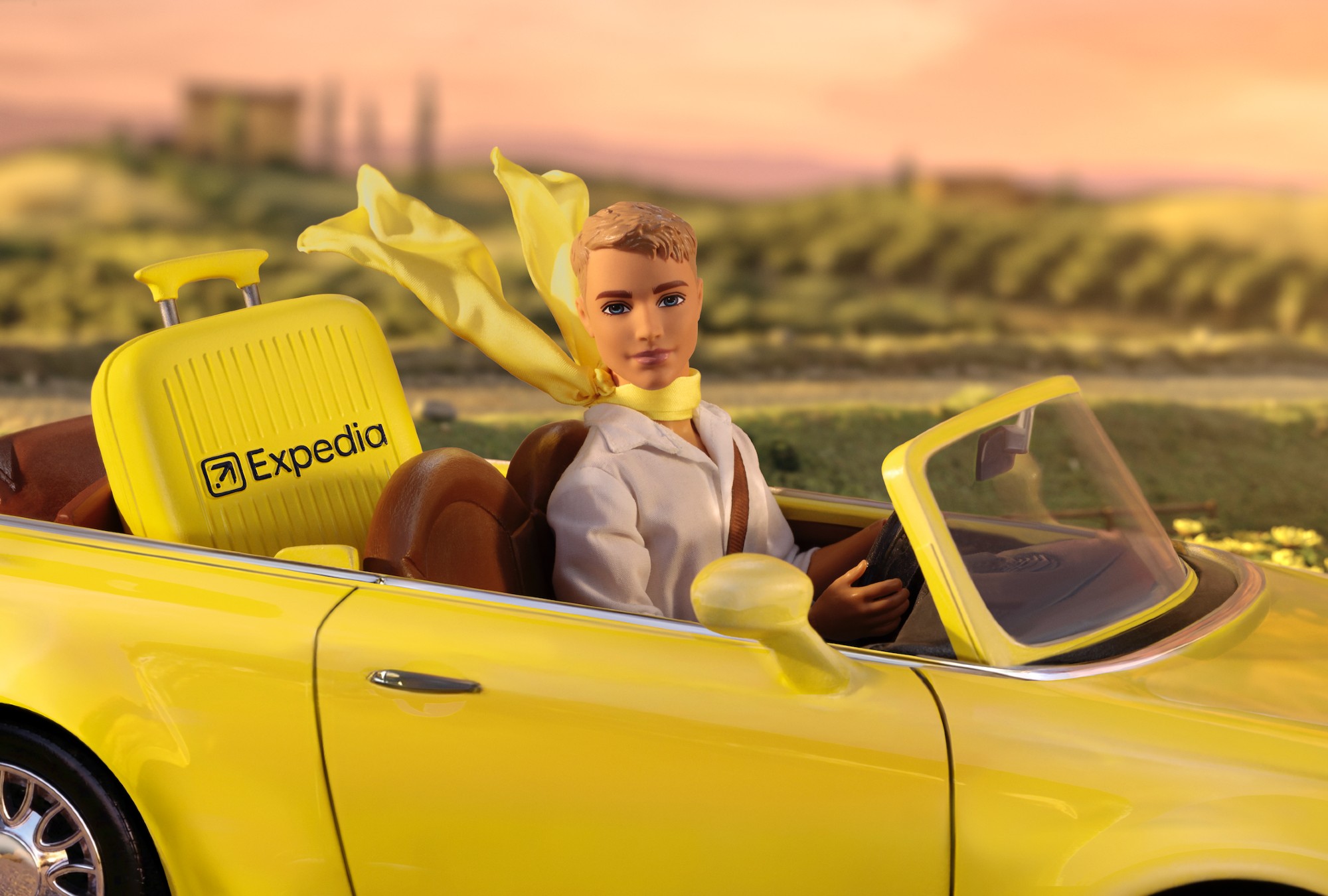 A los 65 años, Ken estrena nombre completo y nuevo rol como embajador global.