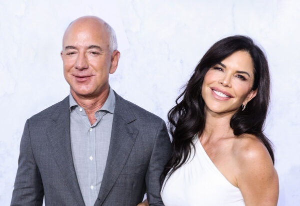 Jeff Bezos y Lauren Sánchez patrocinan la MET Gala 2026 entre críticas y amenazas de boicot