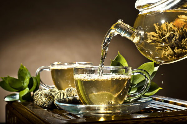 Cómo iniciar un negocio de té rentable: modelos, inversión y claves de éxito