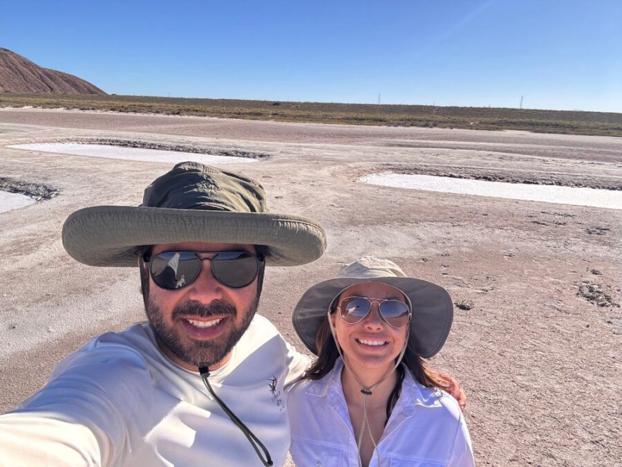 Renan Bucheli y Fernanda Cuéllar viven en un velero recorriendo las costas mexicanas | Imagen: Cortesía