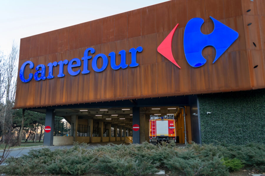 Carrefour vendió sus operaciones tras no consolidarse en el país | Imagen: Depositphotos.com
