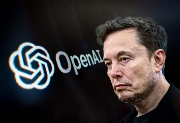 Elon Musk dice que fue ‘un tonto’ por financiar OpenAI