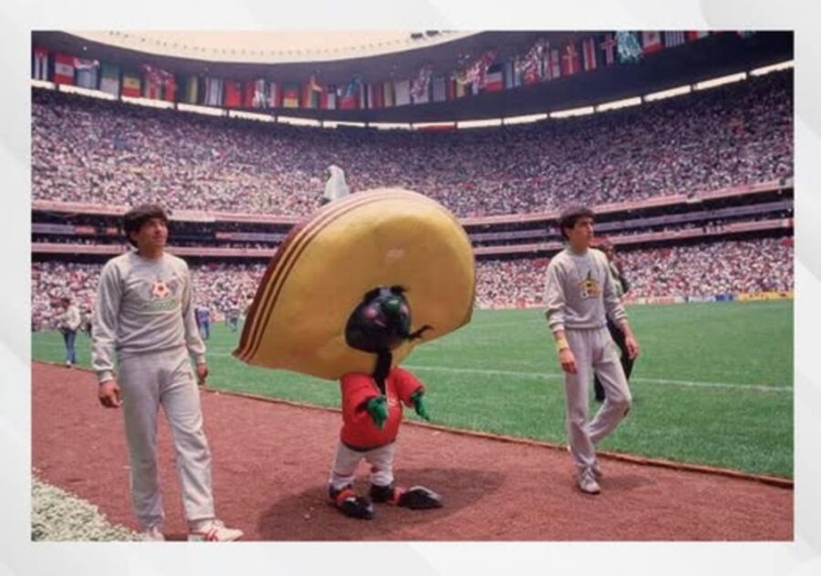 Pique sigue siendo uno de los símbolos más recordados del Mundial | Imagen: Estadio Azteca vía Facebook