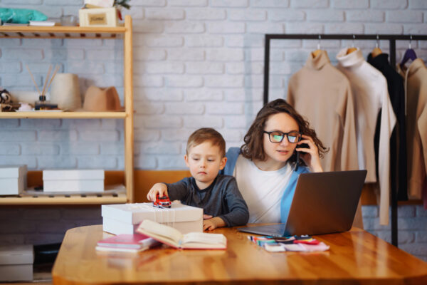 Negocios de mamás: historias de éxito que inspiran a emprender