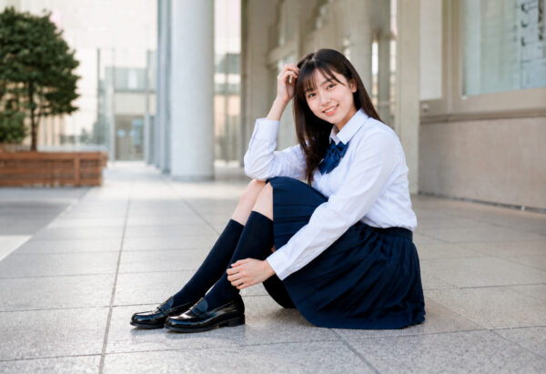 Japón pone bajo investigación tiendas que venden zapatos usados de colegialas como artículos ‘coleccionables’