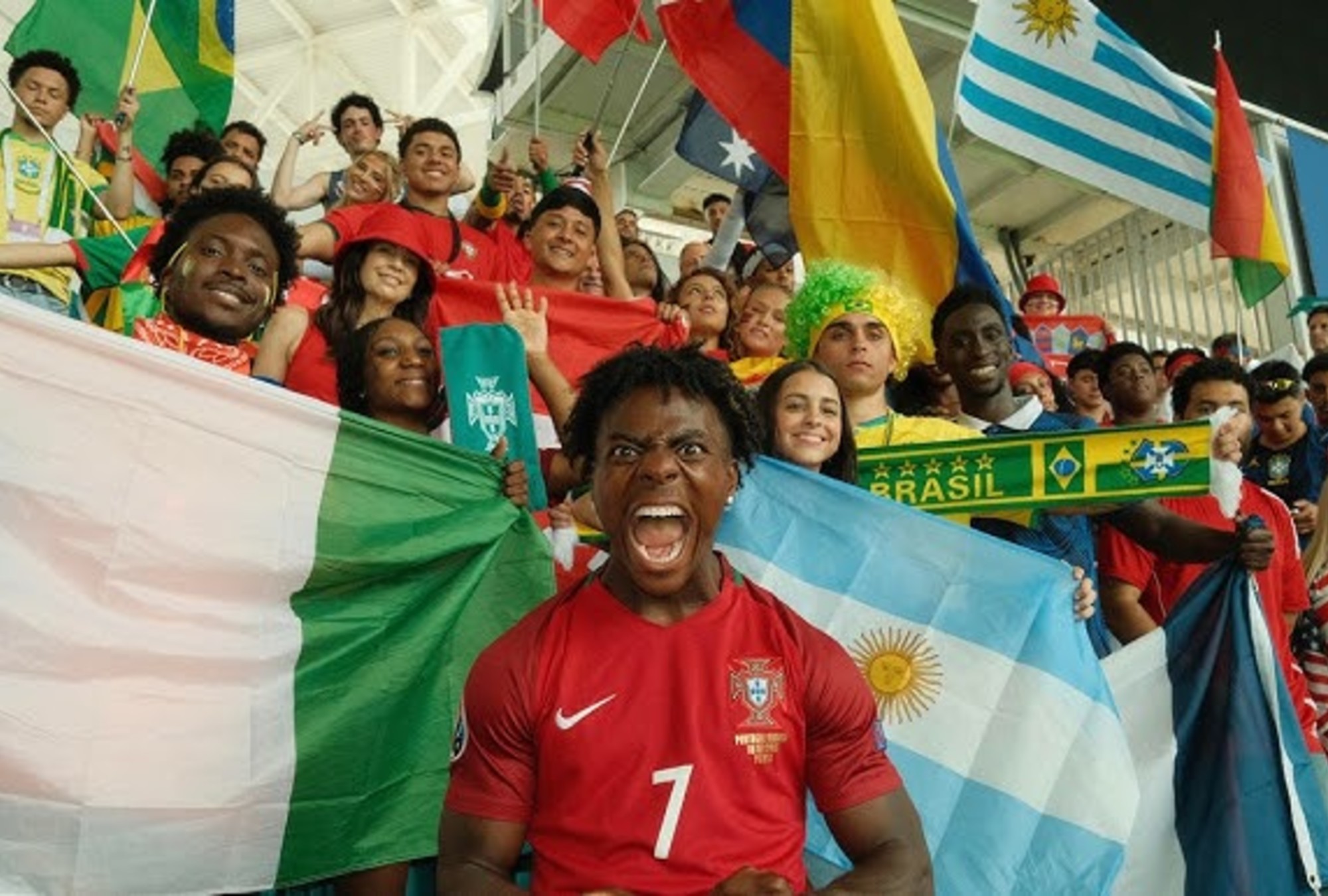 World Cup (Champions) superó decenas de millones de reproducciones en menos de una semana.