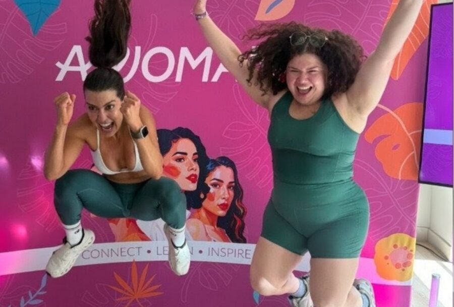 El método Phit se especializa en entrenamiento de fuerza adaptado a las necesidades fisiológicas de las mujeres | Imagen: Denisse Phit vía Instagram.