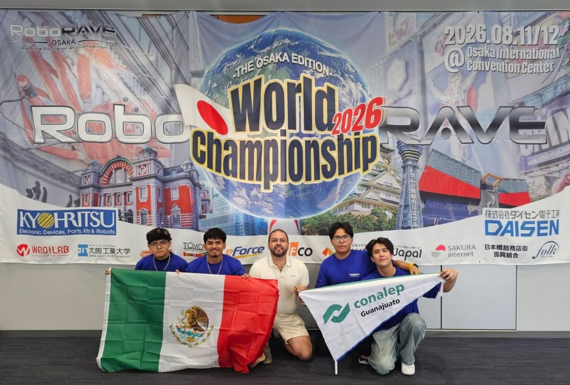 El equipo Mantarraya del Conalep Silao obtuvo el primer lugar mundial en RoboRAVE 2026.