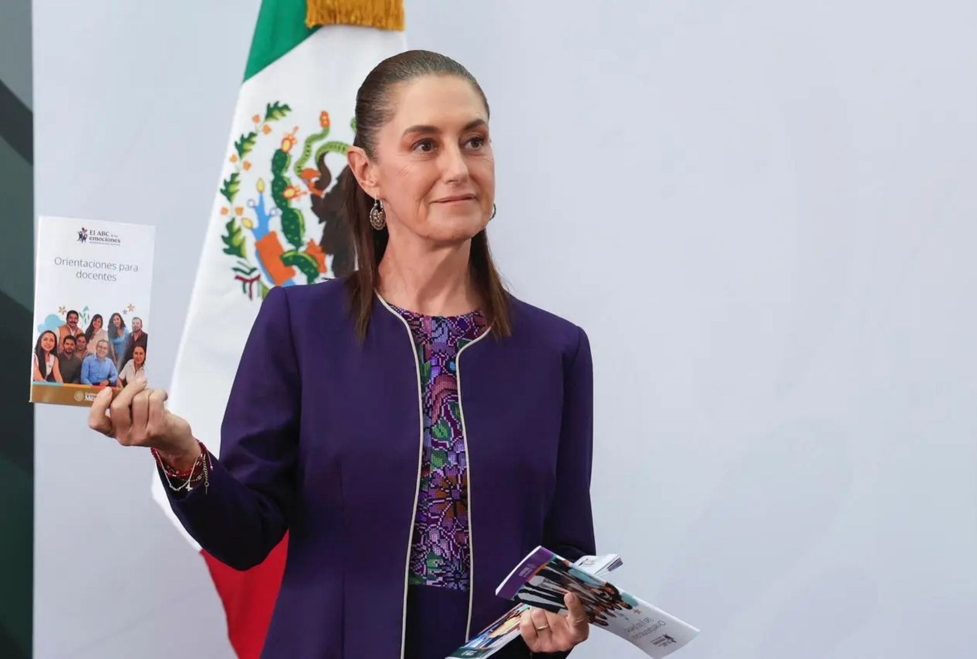 Sheinbaum lleva la salud mental a las aulas: así funcionará el ABC de las emociones en secundarias y prepas.