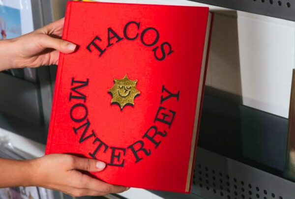 35 taquerías cuentan la historia de Monterrey en una nueva guía de 300 páginas