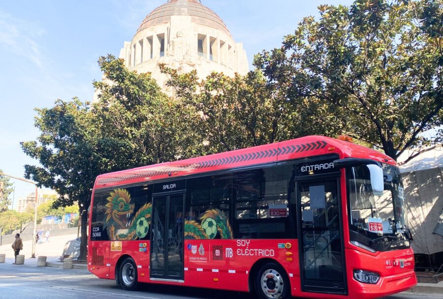 El servicio conecta las terminales 1 y 2 del AICM con la estación Amajac, sobre Paseo de la Reforma | Imagen: Cortesía