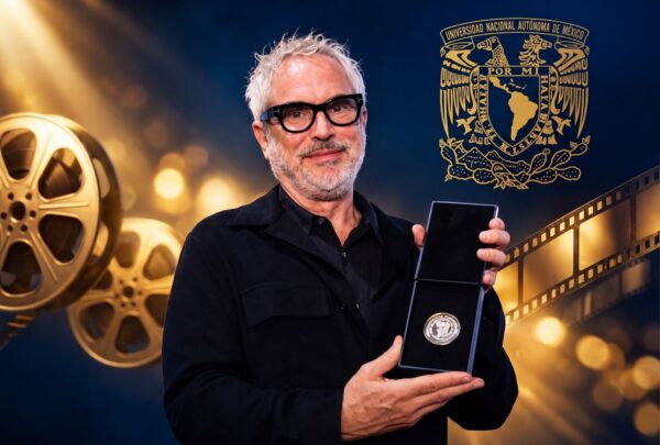 Alfonso Cuarón recibe la Medalla Filmoteca UNAM y recuerda el incendio de la Cineteca Nacional