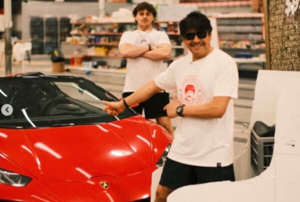 El mexicano Don Juan gana reto de MrBeast tras vivir 202 días en un supermercado