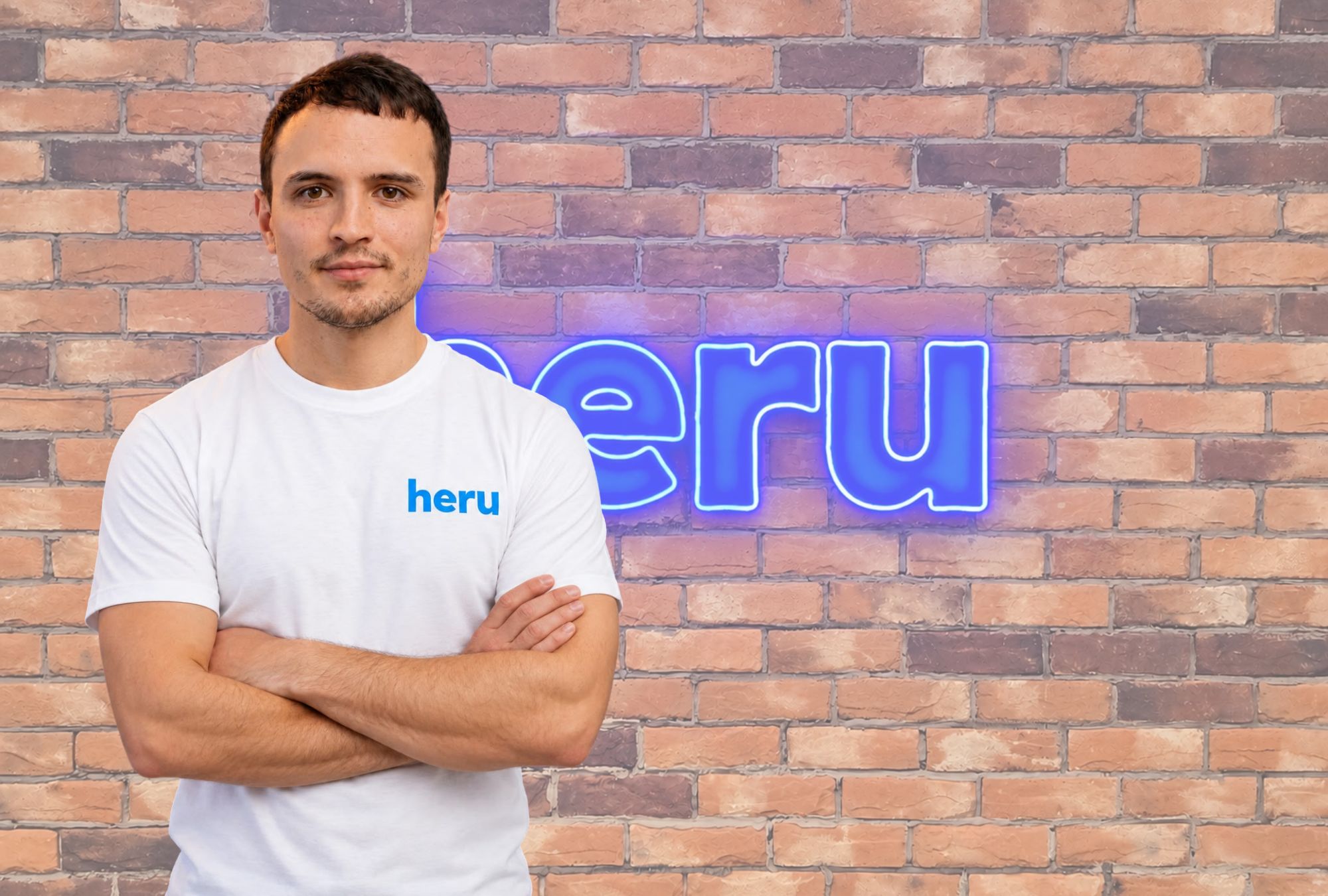 Stiven Rodríguez Sánchez es cofundador y actual CEO de Heru, plataforma mexicana de automatización fiscal.