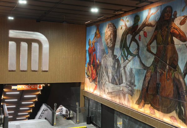 Metro CDMX ganó su primer Récord Guinness por el mural holográfico más grande del mundo