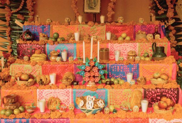 ¿Cuándo poner la ofrenda de Día de Muertos 2026 y cuánto cuesta?